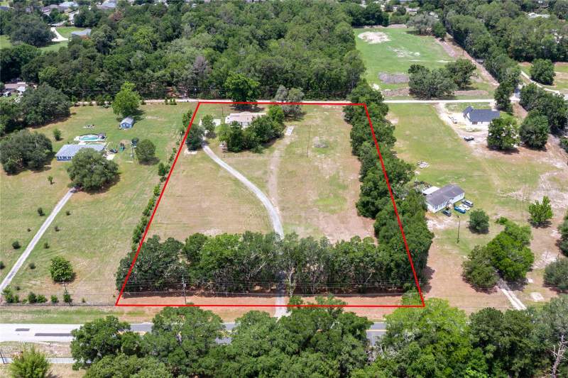 3 bedroom Single Family Residence at 7416 SW 75th Street, Gainesville, Gainesville — photo 2