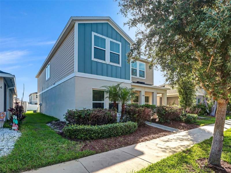 5 bedroom Single Family Residence at 13018 Boggy Creek Drive, Triple Crk Ph 4 Village 1, Riverview — photo 3
