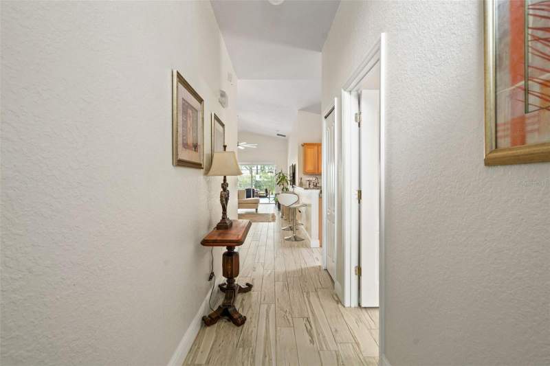 5 bedroom Single Family Residence at 17650 Woodcrest Way, Silver Creek Sub, Clermont — photo 4