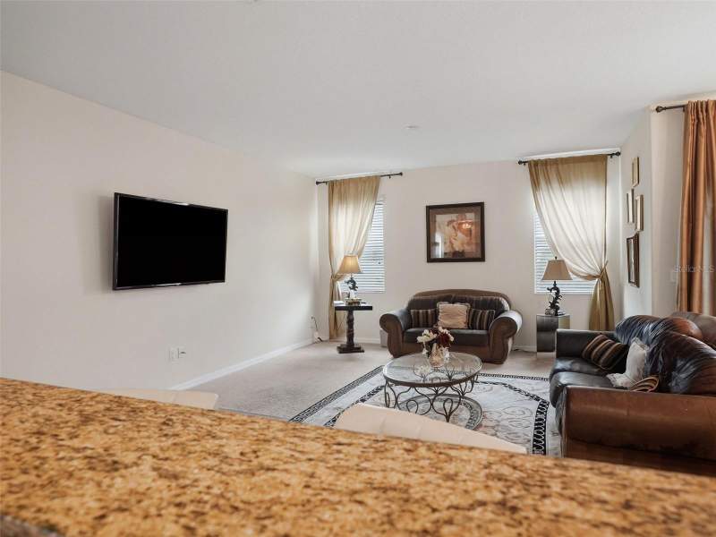 3 bedroom Single Family Residence at 13808 Crater Circle, Lakeside Ph 1A 2A & 05, Hudson — photo 5