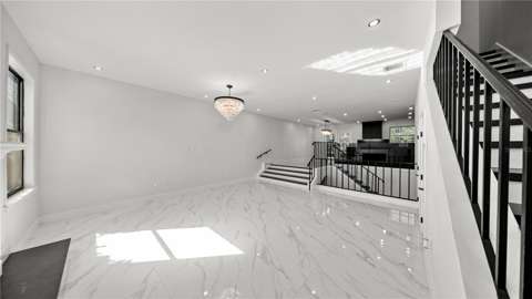 164 E Davis Boulevard, home for sale in Tampa 33606