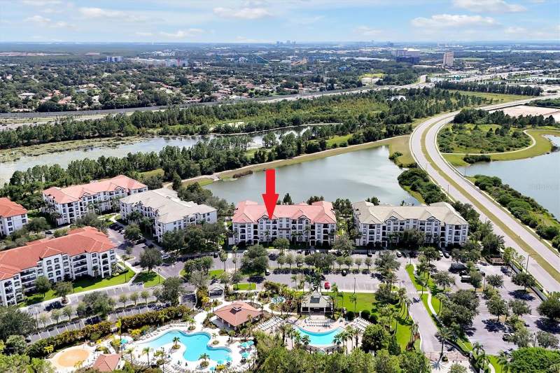 Isles Cay Commons