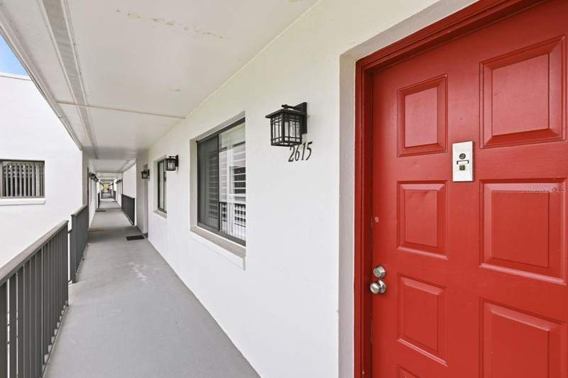 Lakeview Condo At Lake FredricaCondos for Sale in Orlando, FL