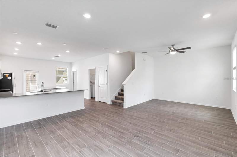 3 bedroom Townhouse at 10540 Tribute Drive, Storey Grove Ph 4, Winter Garden — photo 2
