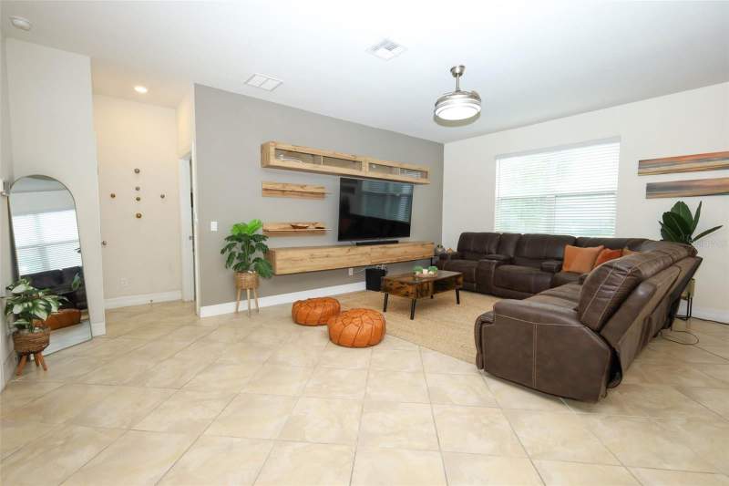 3 bedroom Single Family Residence at 2190 Bur Oak Blvd, Live Oak Lake Ph 1, St Cloud — photo 5