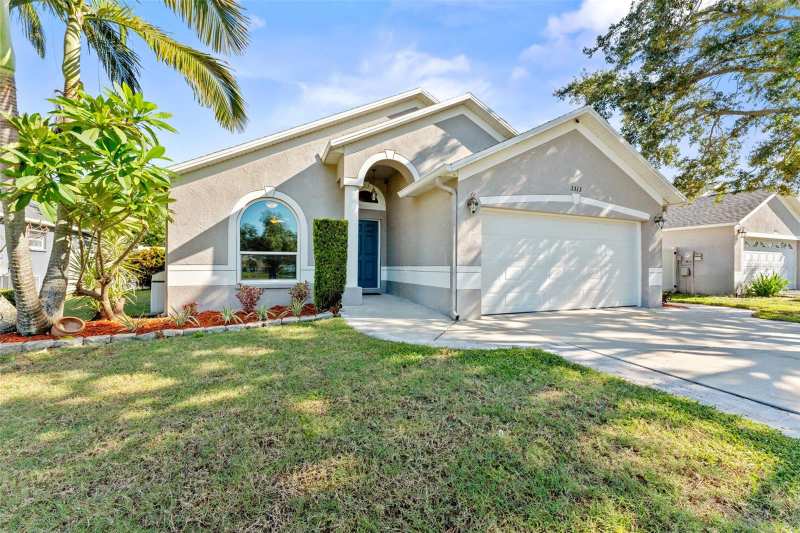 3 bedroom Single Family Residence at 3313 W Marcum Street, Crescent Park, Tampa — photo 1