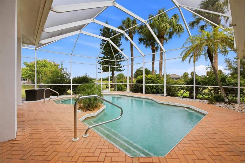 3 bedroom Single Family Residence at 1241 Neapolitan Road, Punta Gorda Isles Sec 23, Punta Gorda — photo 2