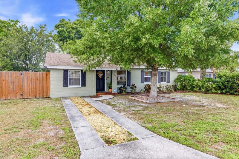 3 bedroom Single Family Residence at 3913 W Wallace Avenue, Gandy Manor Add, Tampa — photo 3