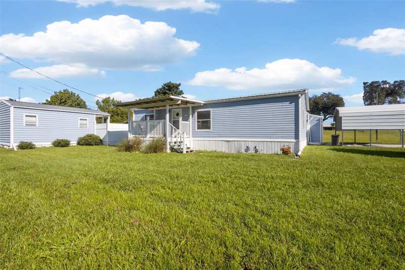 3 bedroom Manufactured Home at 13250 NE 16th Avenue, Gleasons Trailer Village, Trenton — photo 1
