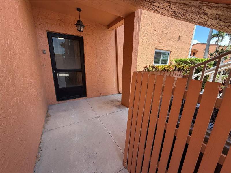 2 bedroom Condominium at 7400 Sunshine Skyway Lane #105, South Bay Condo, St Petersburg — photo 3