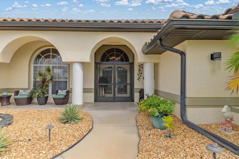 3 bedroom Single Family Residence at 5010 Pocatella Avenue, North Port Charlotte Country Club, North Port — photo 2