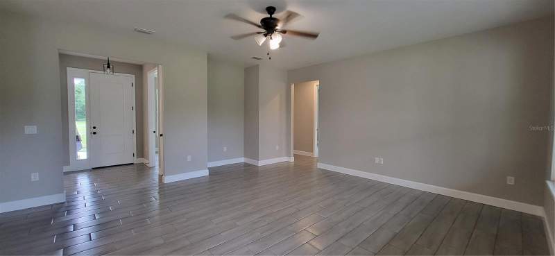 4 bedroom Single Family Residence at 1685 E Osceola Road, Osceola Bluff South 5 Acre Dev 86 Parcels, Geneva — photo 5
