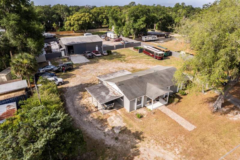 3 bedroom Single Family Residence at 20024 State Road 44, Acreage & Unrec, Eustis — photo 2