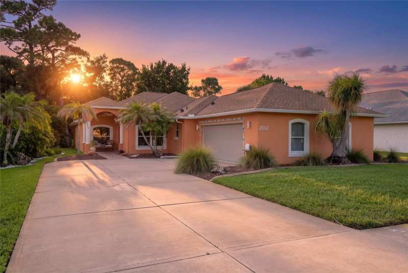 2 bedroom Single Family Residence at 2612 Turnbull Estates Drive, Turnbull Bay Cc Estate, New Smyrna Beach — photo 1