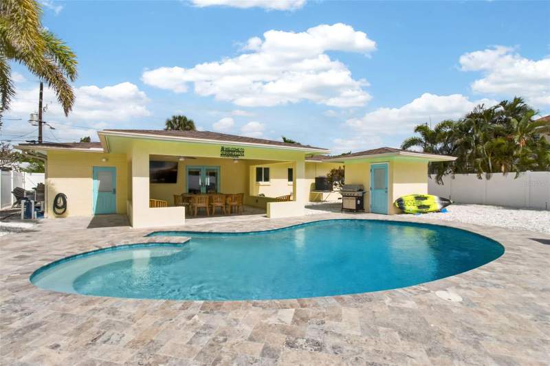 2 bedroom Single Family Residence at 517 39th Avenue, Belle Vista Point 1st Add, St Pete Beach — photo 2
