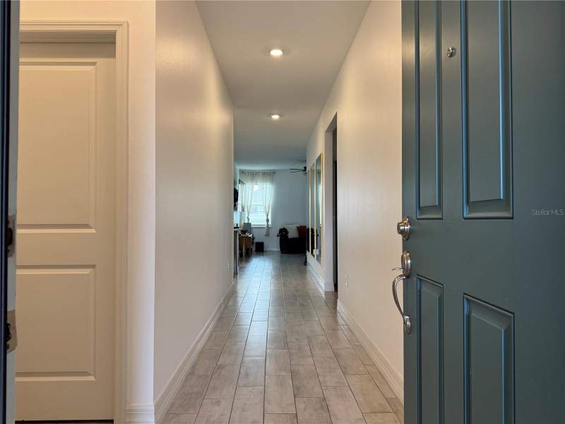 4 bedroom Single Family Residence at 1225 Fox Hedge Lane, Prairie Oaks, St Cloud — photo 4