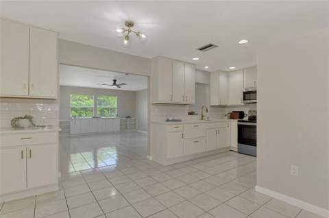 166 Chatham Street, Port Charlotte FL - photo 11 of 50