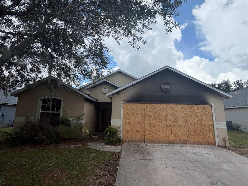3 bedroom Single Family Residence at 3997 Hillingdon Road, Tavares Chelsea Oaks, Tavares — photo 1