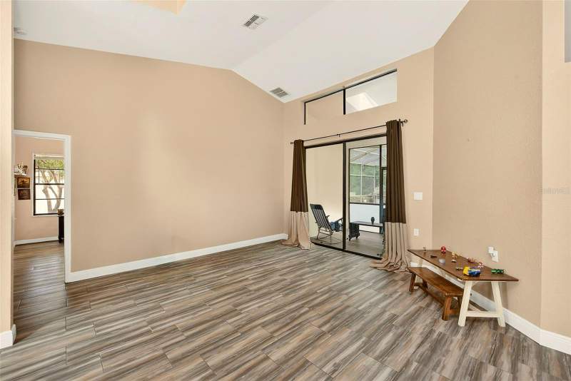 3 bedroom Single Family Residence at 9757 Hermosillo Drive, Hunters Ridge, New Port Richey — photo 5