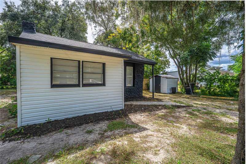 3 bedroom Single Family Residence at 2331 Westside Drive, Leesburg, Leesburg — photo 1