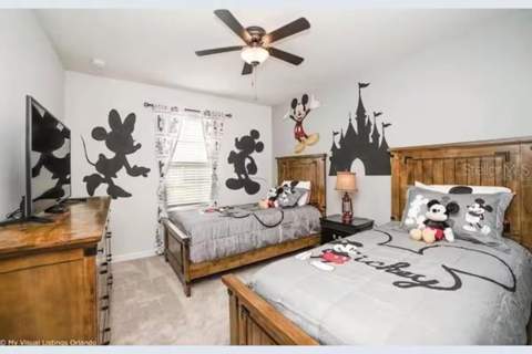 8933 Prague Way, Kissimmee FL - photo 15 of 35