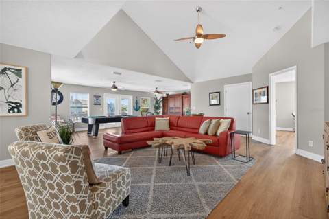 1902 Arrowhead Drive, St Petersburg FL - photo 15 of 49
