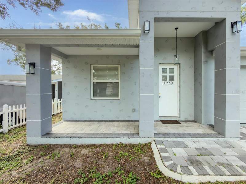 3 bedroom Single Family Residence at 3920 W Crenshaw Street, Hibiscus Gardens, Tampa — photo 2
