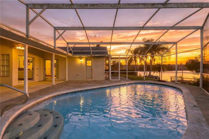 4 bedroom Single Family Residence at 1414 Patricia Street, Emerald Lake Colony Unit 3, Kissimmee — photo 1