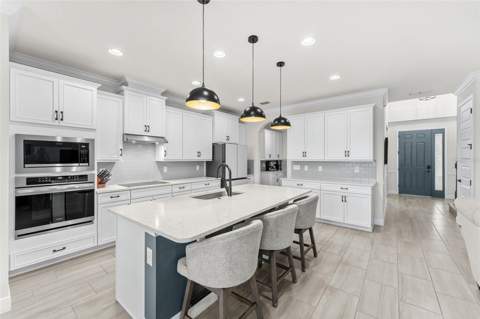 10198 Merrymeeting Bay Drive, Winter Garden FL - photo 8 of 42