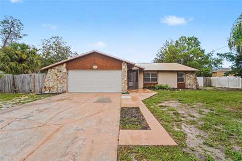 5296 Freeport Drive, pool for sale in Spring Hill