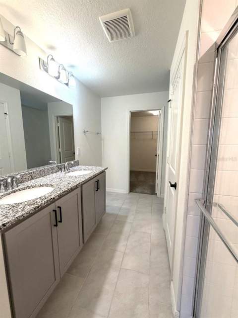 925 Overpool Avenue, Davenport FL - photo 7 of 10