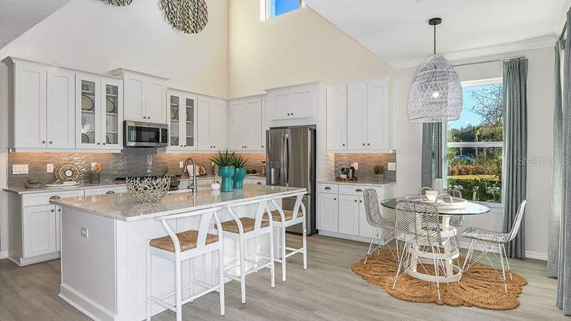 4 bedroom Single Family Residence at 14779 Field Daisy Drive, Harvest At Ovation, Winter Garden — photo 2