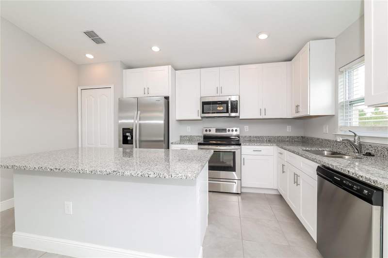 4 bedroom Single Family Residence at 280 Beckenham Drive, Poinciana Village 02, Kissimmee — photo 5