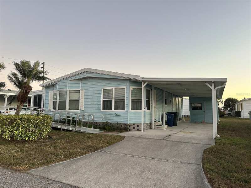 2 bedroom Manufactured Home at 449 Landsedge Drive, Harbor Isles IV, North Port — photo 1
