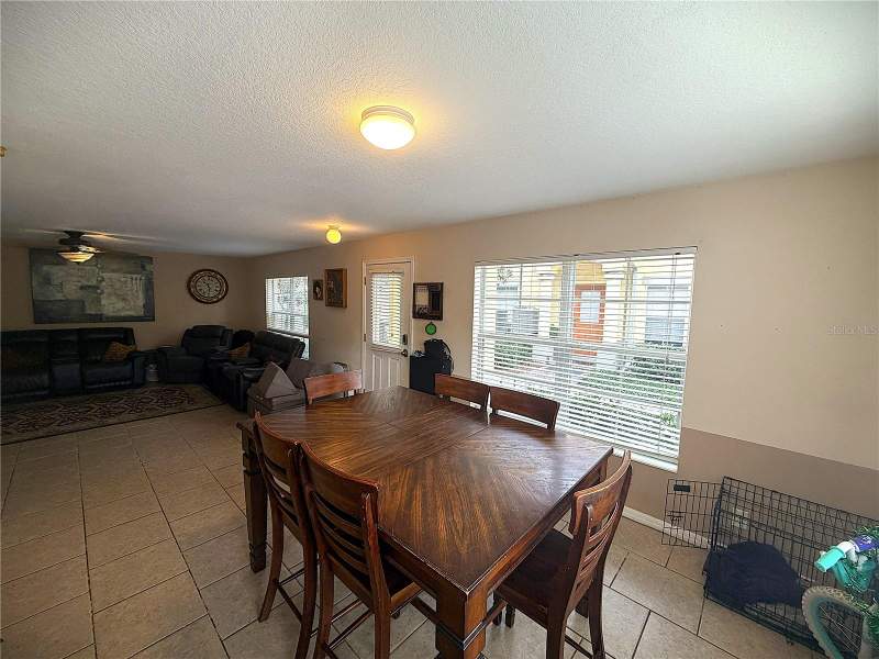 3 bedroom Townhouse at 3858 Island Way, Coquina Key Twnhms, St Petersburg — photo 3