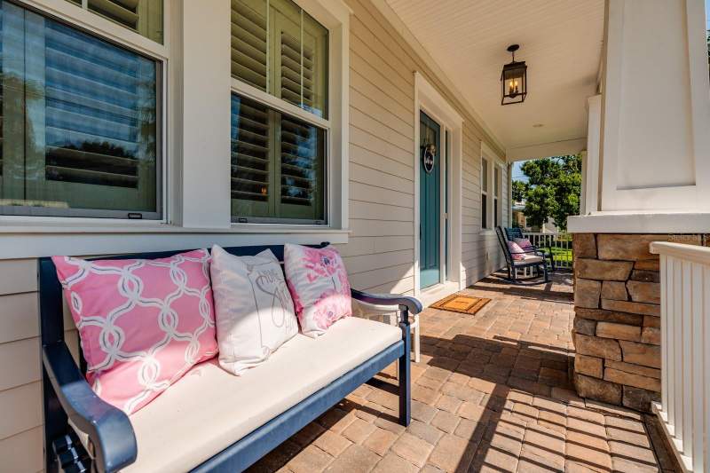 5 bedroom Single Family Residence at 852 Cordova Boulevard, Eden Shores Sec 2, St Petersburg — photo 3