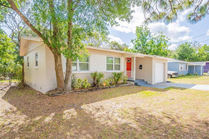 3 bedroom Single Family Residence at 1411 N Powers Drive, Orange Views, Orlando — photo 2