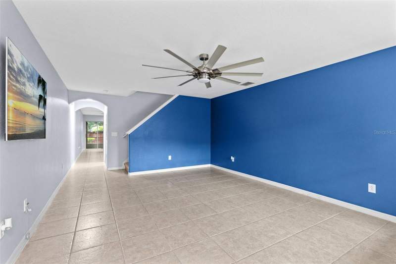 2 bedroom Townhouse at 212 Carina Circle, Amberlee Twnhms, Sanford — photo 3