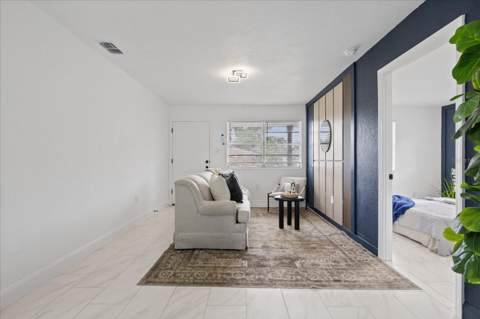 8303 Bahia Avenue, Tampa FL - photo 10 of 33