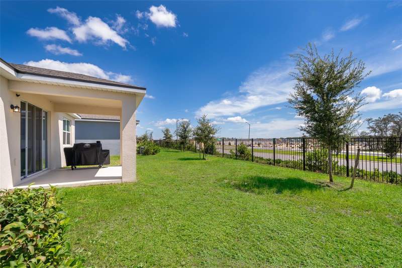 3 bedroom Single Family Residence at 1073 TURQUOISE WAVES COVE, SOLEIL AT WESTSIDE, KISSIMMEE — photo 4