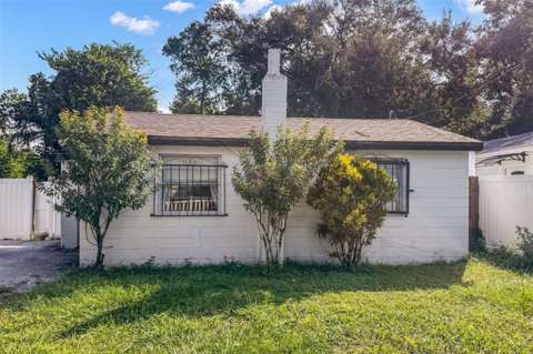 8307 N Hillsborough Lane, starter home for sale in Tampa