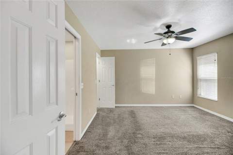 305 W Fountain Street, Fruitland Park FL - photo 18 of 38