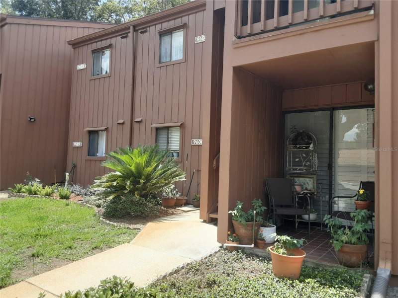 One Thousand Oaks Condo CbCondos for Sale in Orlando, FL