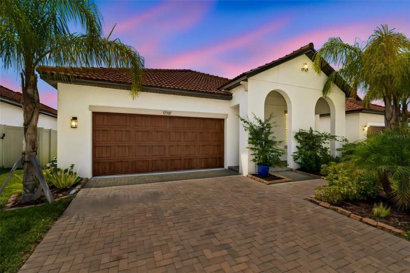 2 bedroom Single Family Residence at 17307 Blue Walk Street, Forest Brooke Active Adult, Wimauma — photo 2
