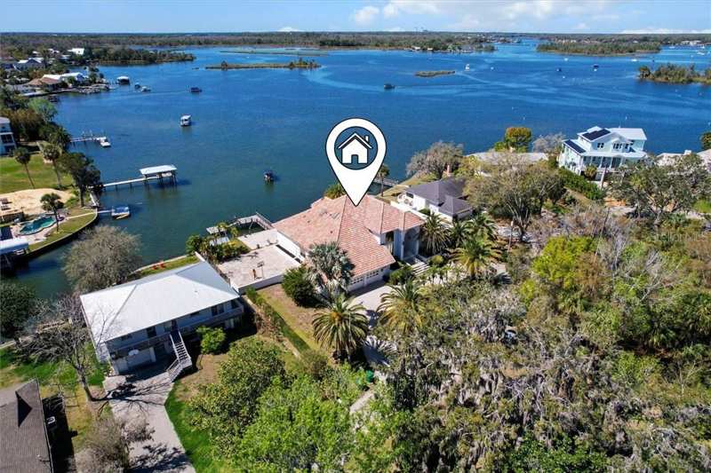 4 bedroom Single Family Residence at 1128 N Circle Drive, Crystal River, Crystal River — photo 1