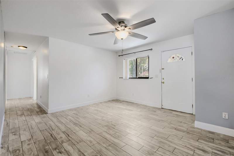 3 bedroom Single Family Residence at 6053 28th Street, Vera Manor, St Petersburg — photo 5