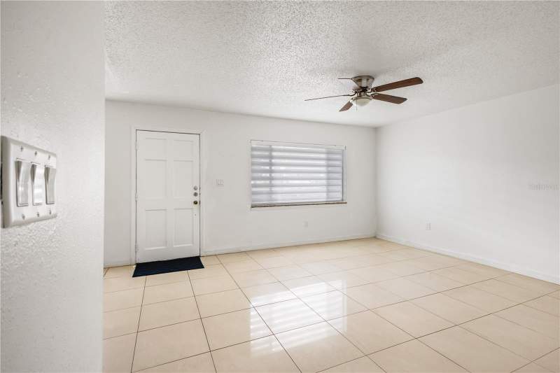 2 bedroom Condominium at 1831 Bough Avenue #1, Eastwood Pines, Clearwater — photo 3