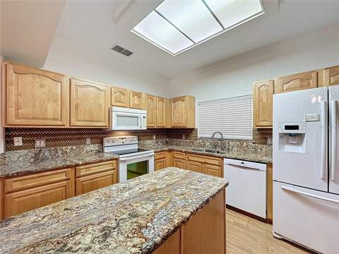 4246 Newland Street, Clermont FL - photo 10 of 67