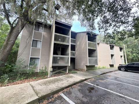 83 SE 16th Avenue #E303, Gainesville FL - photo 22 of 28