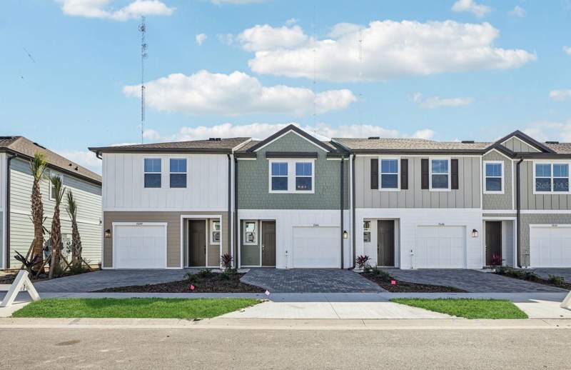 Montague Chase TownhomesHomes for Sale in Tampa, FL